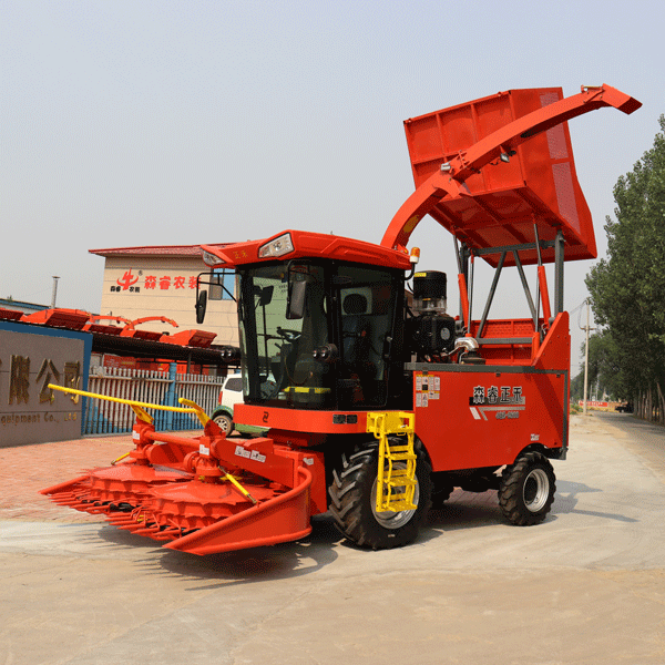Máquina de Colheita de Silagem Autopropelida de 2.620m