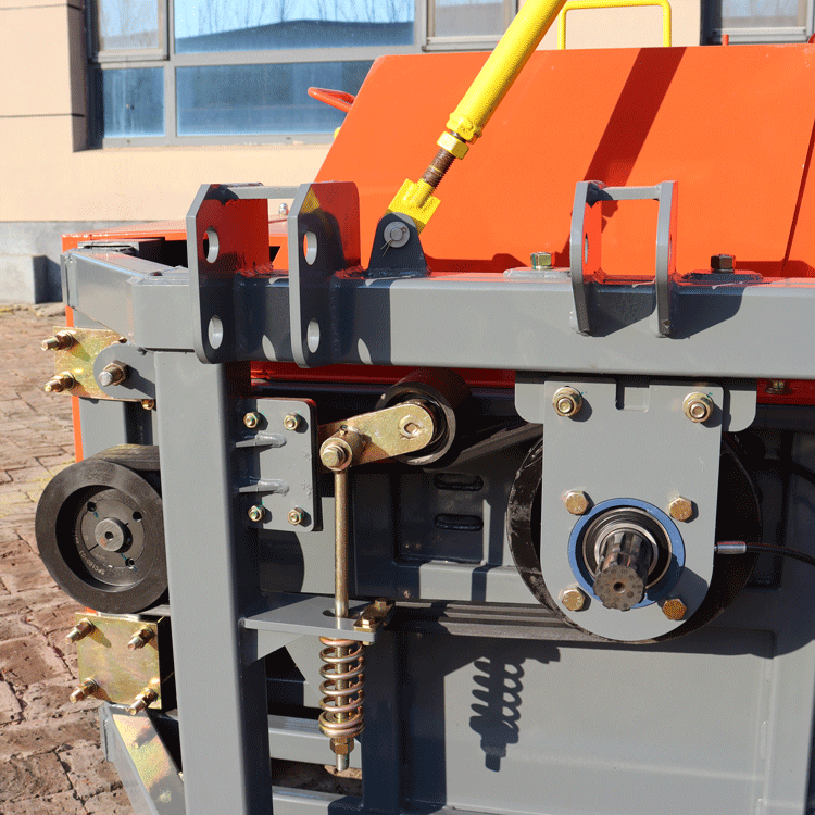 Fornecimento de fábrica 4Qx‑1800 Colhedora de silagem durável montada em trator para terrenos agrícolas complexos, acidentados e inclinados
